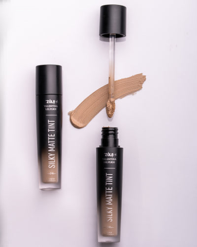 ZOLA x Valentina Lelyukh Liquid eyeshadow Silky Matte Tint 01 Soft beige