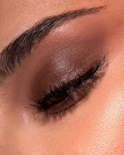 ZOLA x Valentina Lelyukh Liquid eyeshadow Silky Matte Tint 06 Espresso